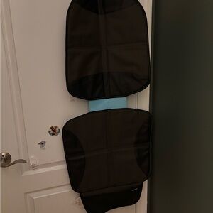 Munchkin Black Car Seat Protector